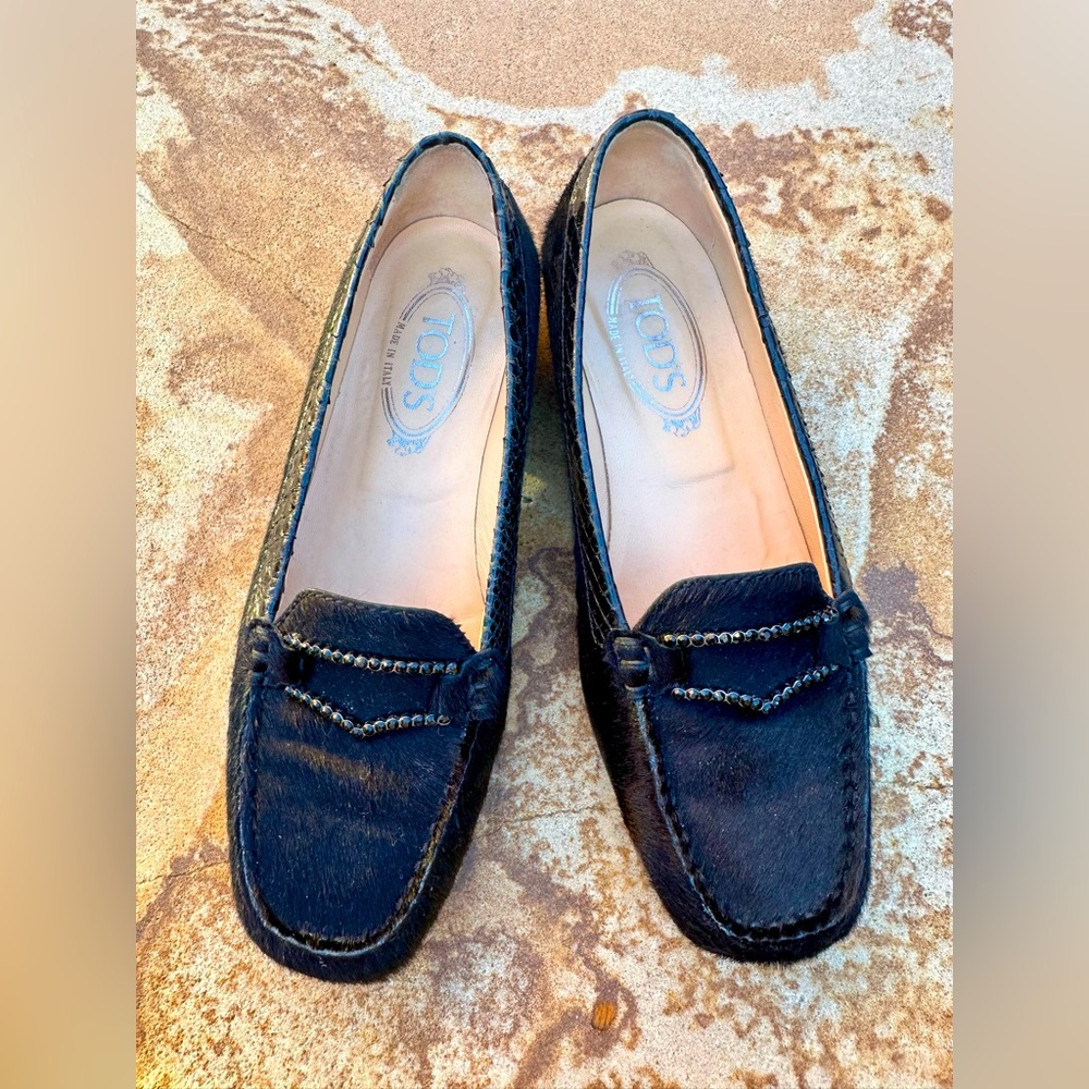 Tod’s ✨ Black Calf Hair & Snakeskin Loafers ✨ Crystal Embellishments ✨Size 7